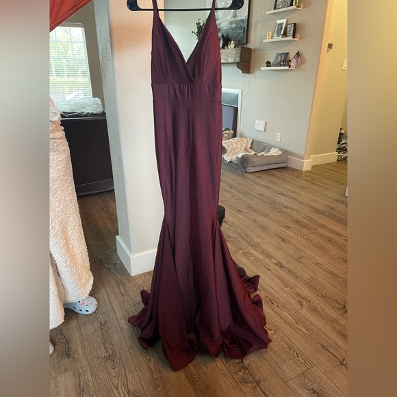 Jessica Angel Gown - Picture 5 of 8